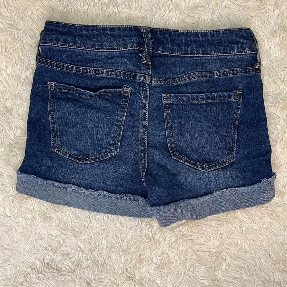 Celebrity Pink Distressed Rolled Jean Shorts Women’s Size 0 - Picture 2 of 6